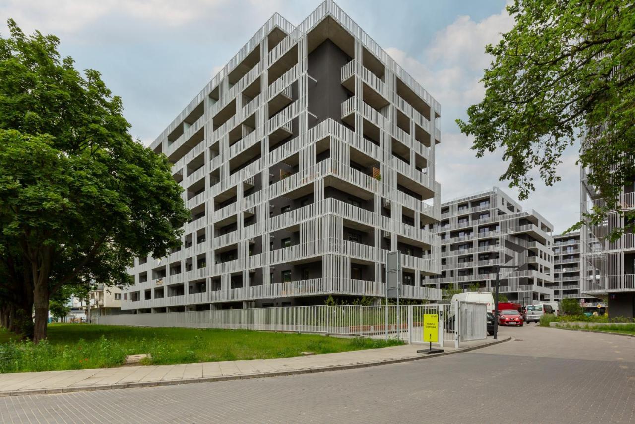 Stacja Wola Apartment Guminska By Noclegi Renters Varsó Kültér fotó